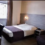Hotel Cecil Gare 3*