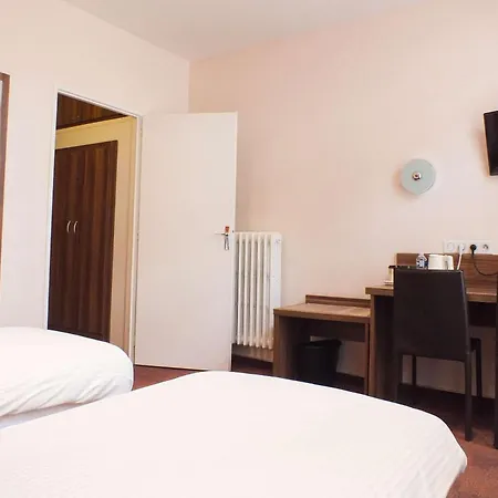 Cecil Gare Szálloda 3*