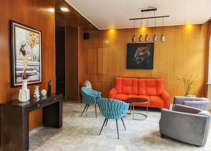 Cecil Gare Отель