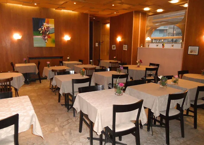 Cecil Gare 3* Мец